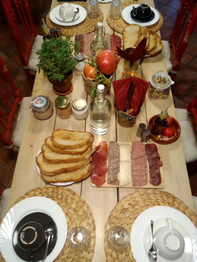 Les Magranes Bed & Breakfast Argelaguer Екстериор снимка