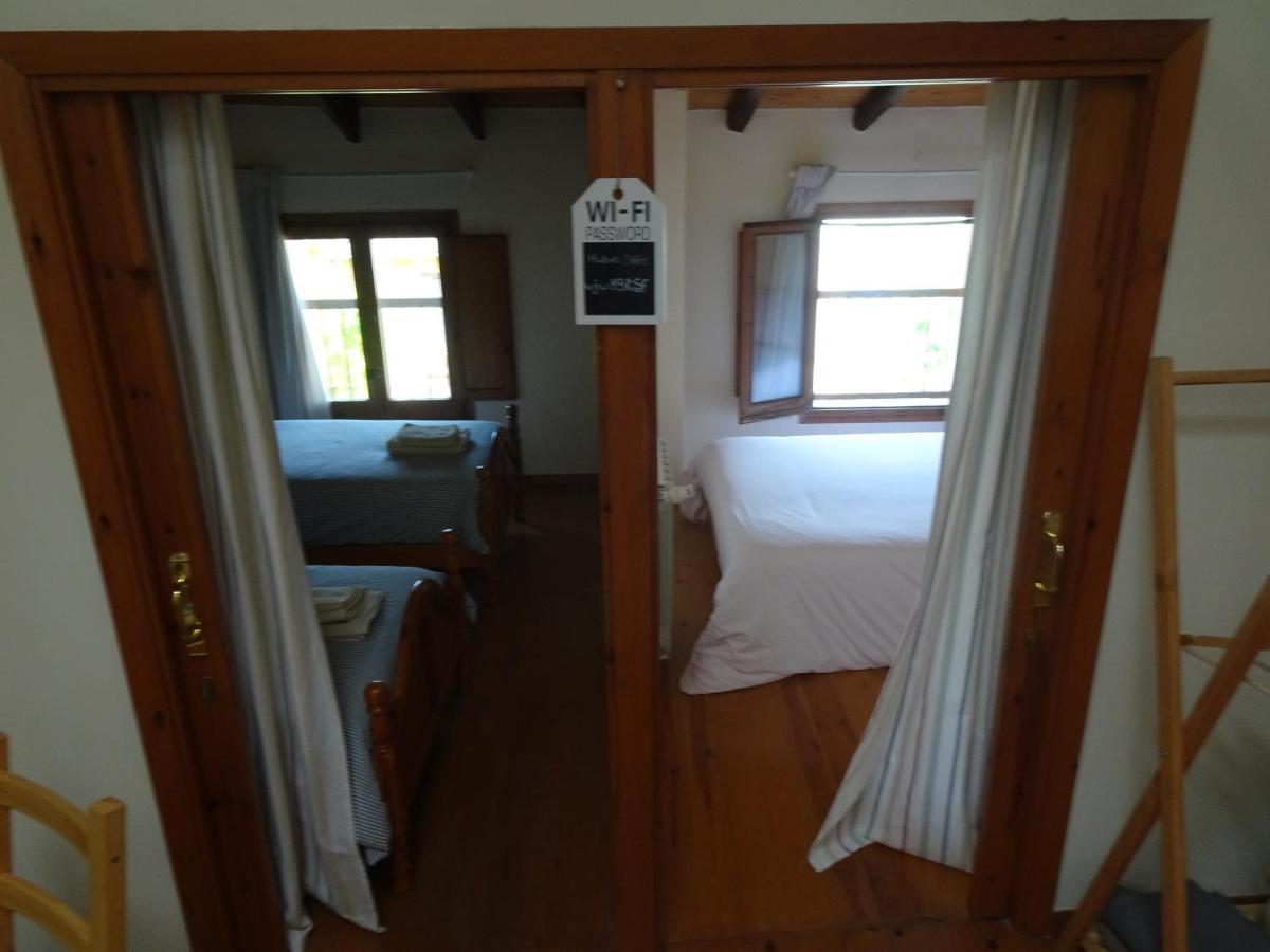 Les Magranes Bed & Breakfast Argelaguer Екстериор снимка