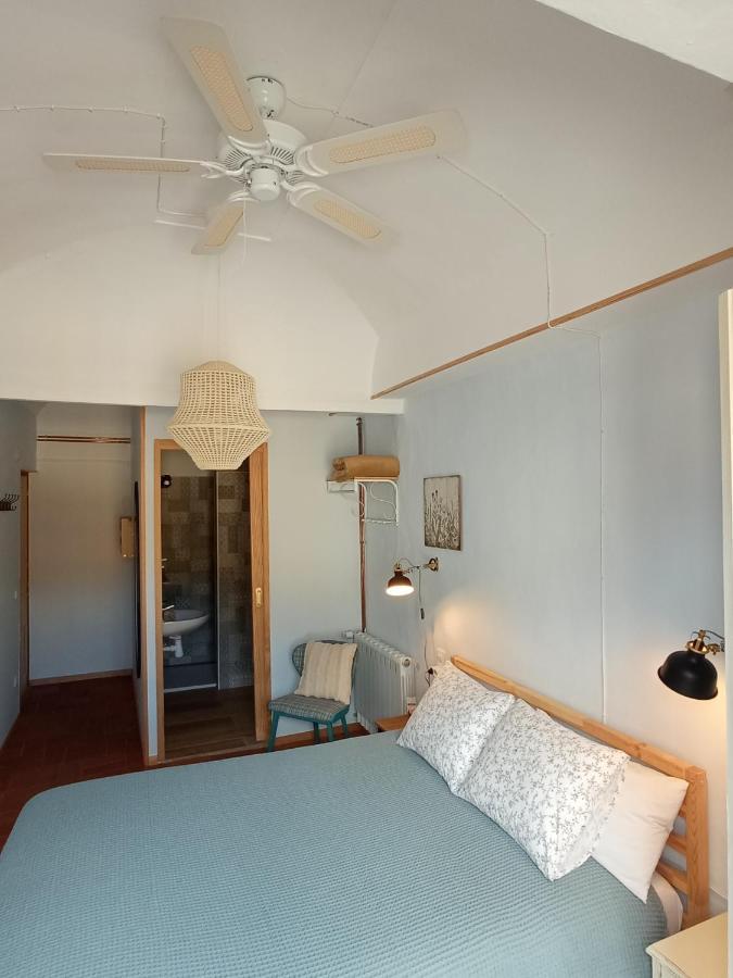 Les Magranes Bed & Breakfast Argelaguer Екстериор снимка